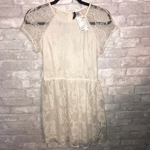 NWT H&M Cream Lace Dress